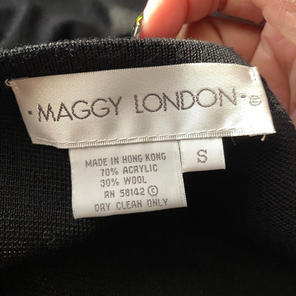 Vintage MAGGY LONDON knit dress and vest size small-medium - Picture 4 of 4